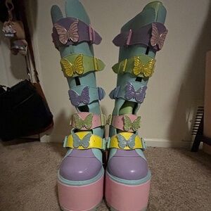 YRU Dune Butterfly Demonias